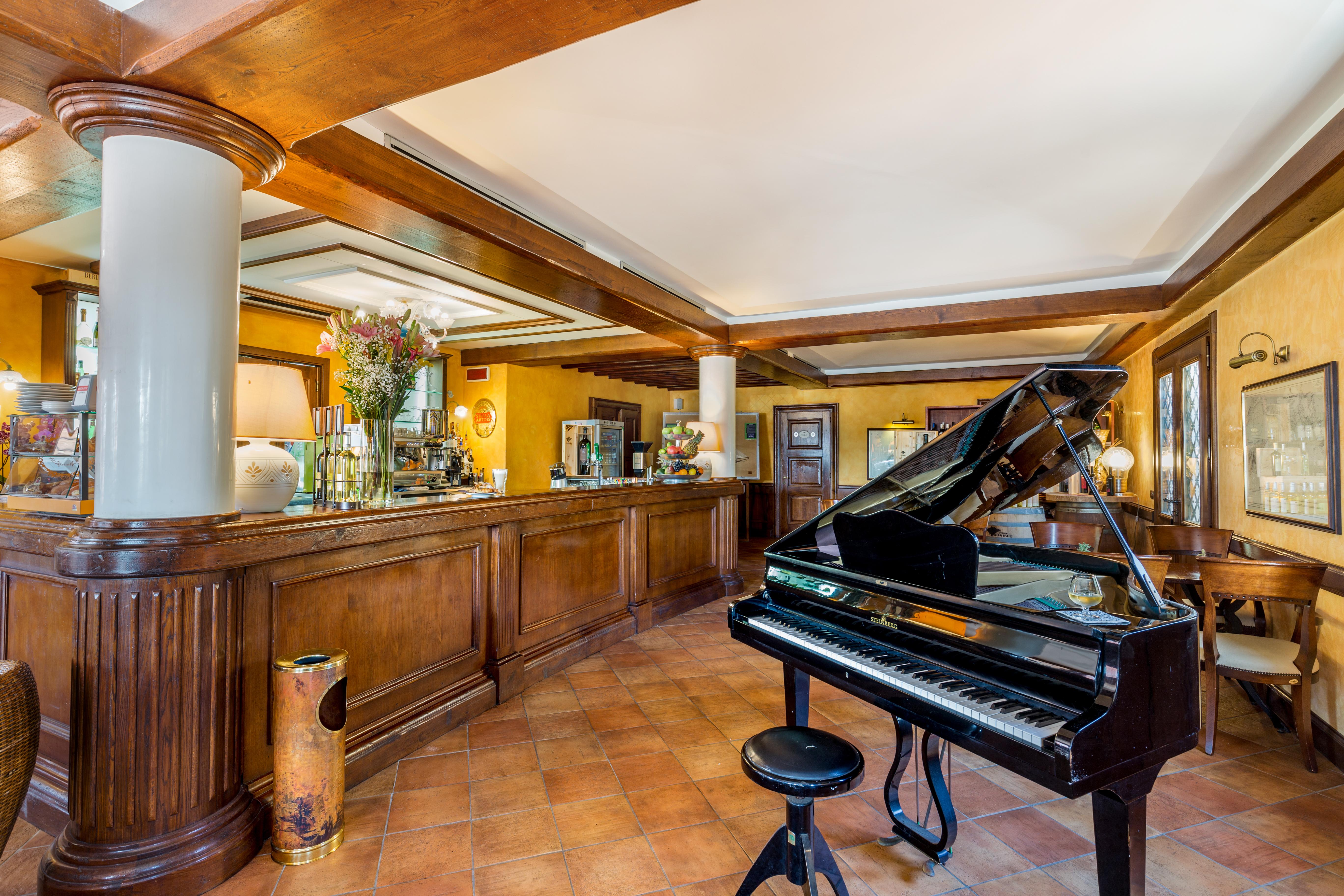 La Vecchia Fonte Boutique Hotel Palau Ngoại thất bức ảnh